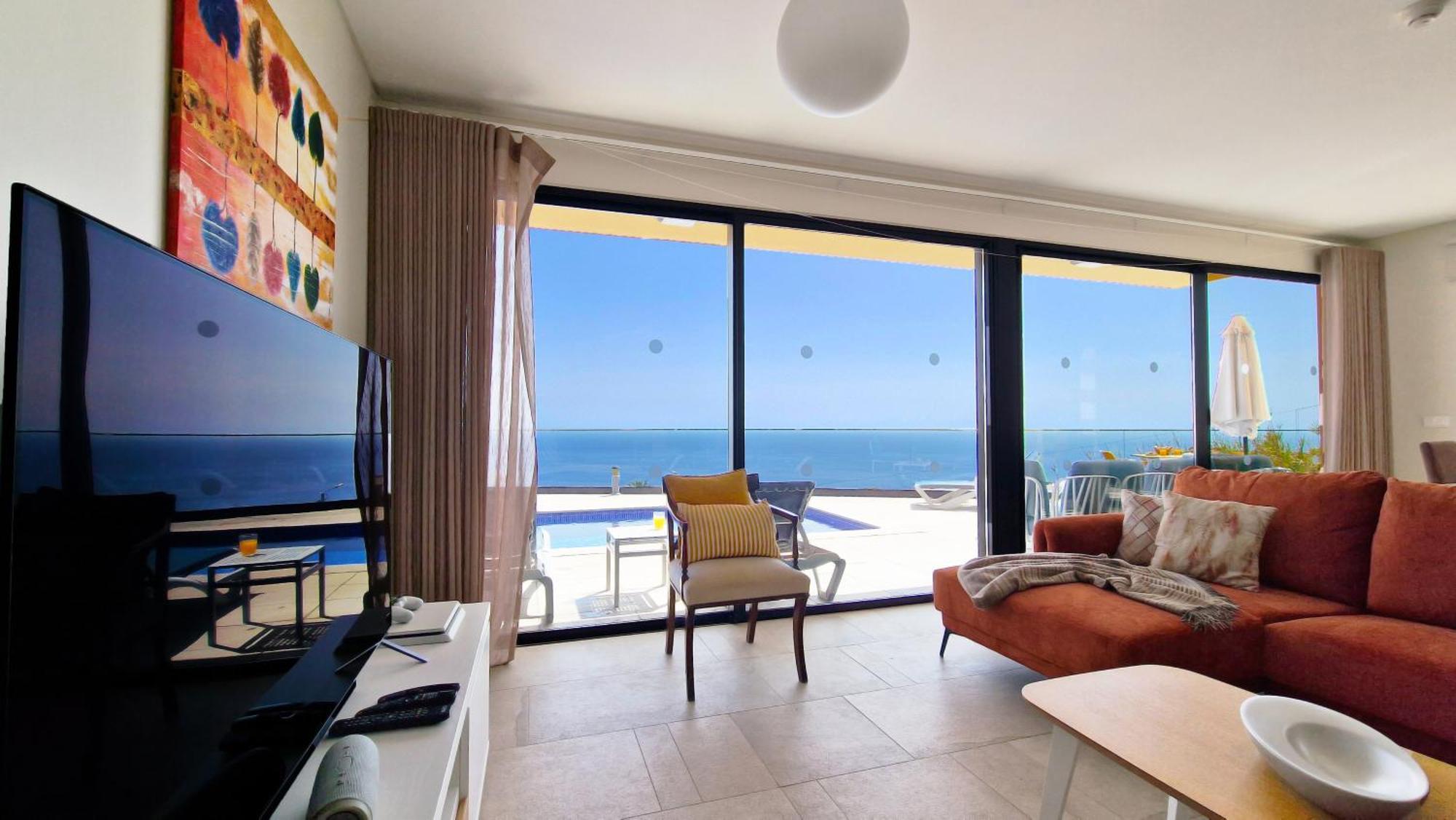 Eden Sun - A Modern Luxury Villa With A Panoramic View Prazeres Exterior photo